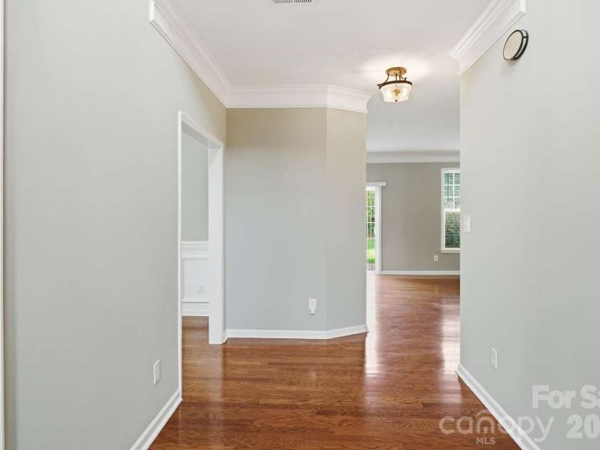 182 Wedge View Way, Statesville, NC 28677.  MLS# CAR4403962, YatesRealty ID 38528. 