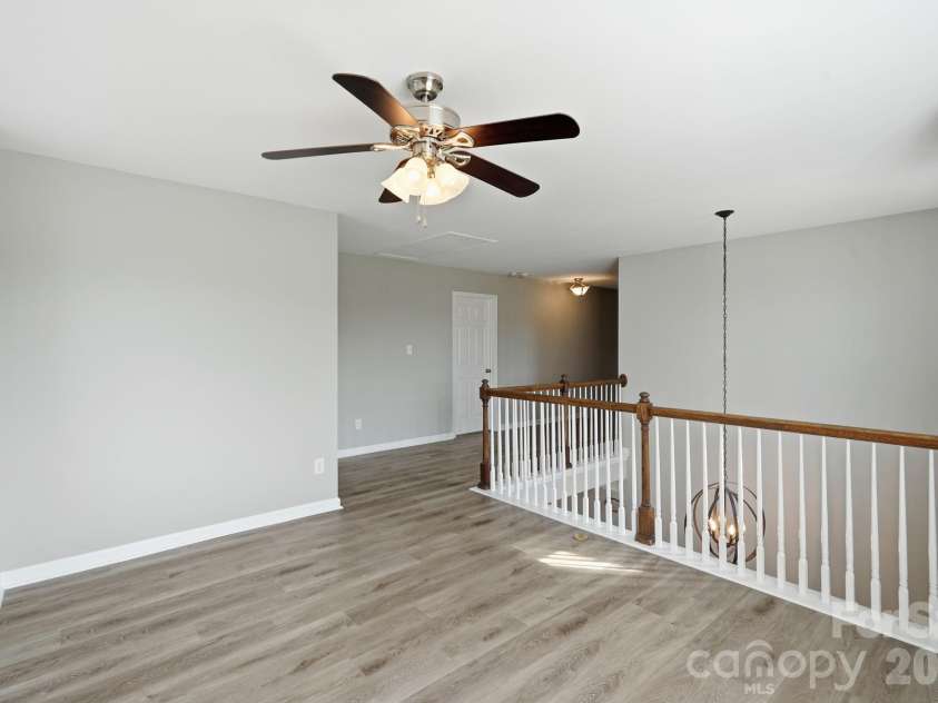 182 Wedge View Way, Statesville, NC 28677.  MLS# CAR4403962, YatesRealty ID 38528. 