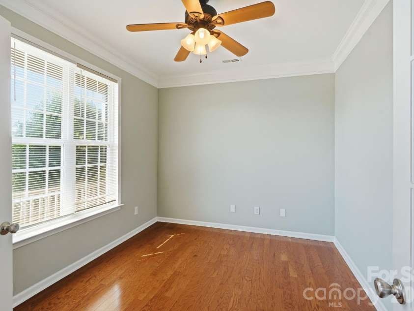 182 Wedge View Way, Statesville, NC 28677.  MLS# CAR4403962, YatesRealty ID 38528. 