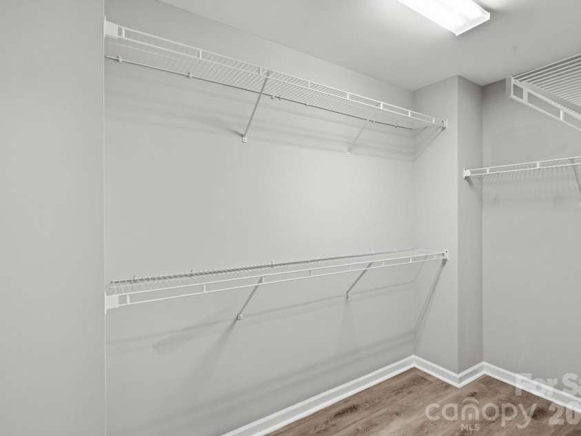 182 Wedge View Way, Statesville, NC 28677.  MLS# CAR4403962, YatesRealty ID 38528. 
