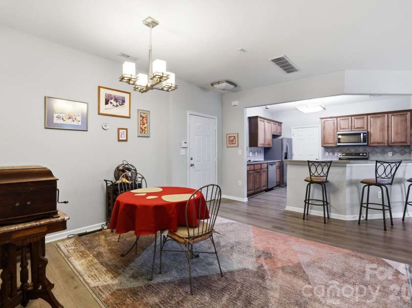 14451 San Paolo Lane, Charlotte, NC 28277.  MLS# CAR4398732, YatesRealty ID 38529. 