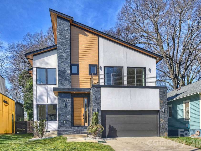 1609 Pegram Street, Charlotte, NC 28205.  MLS# CAR4331731, YatesRealty ID 3853. 