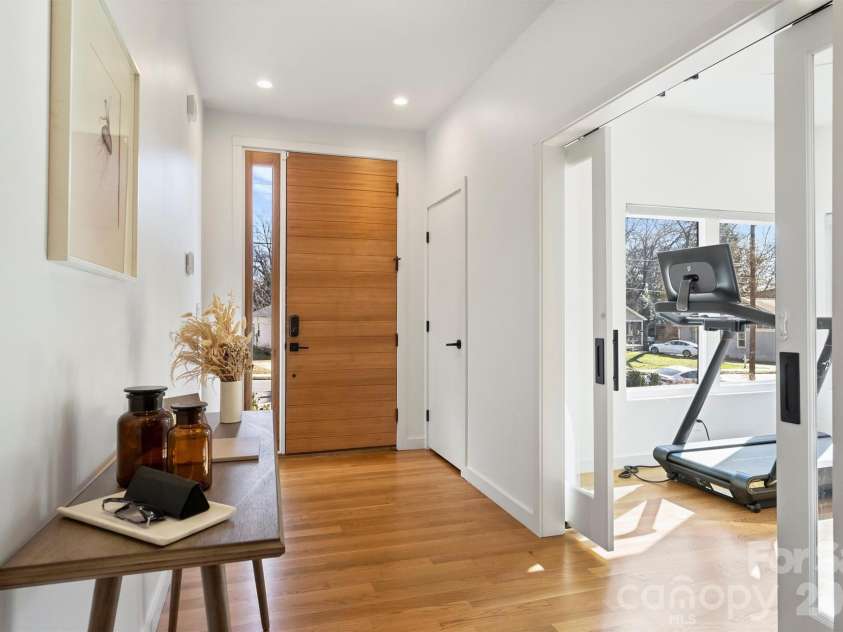 1609 Pegram Street, Charlotte, NC 28205.  MLS# CAR4331731, YatesRealty ID 3853. 