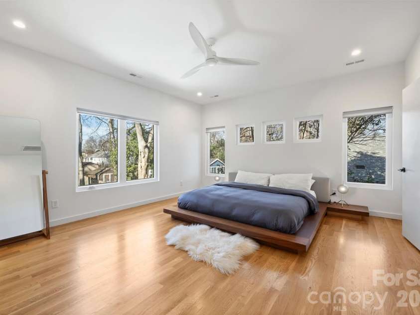 1609 Pegram Street, Charlotte, NC 28205.  MLS# CAR4331731, YatesRealty ID 3853. 