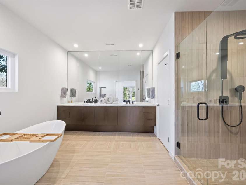 1609 Pegram Street, Charlotte, NC 28205.  MLS# CAR4331731, YatesRealty ID 3853. 