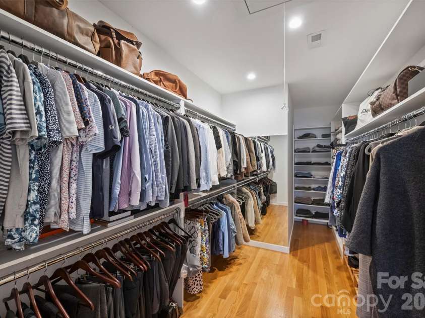 1609 Pegram Street, Charlotte, NC 28205.  MLS# CAR4331731, YatesRealty ID 3853. 