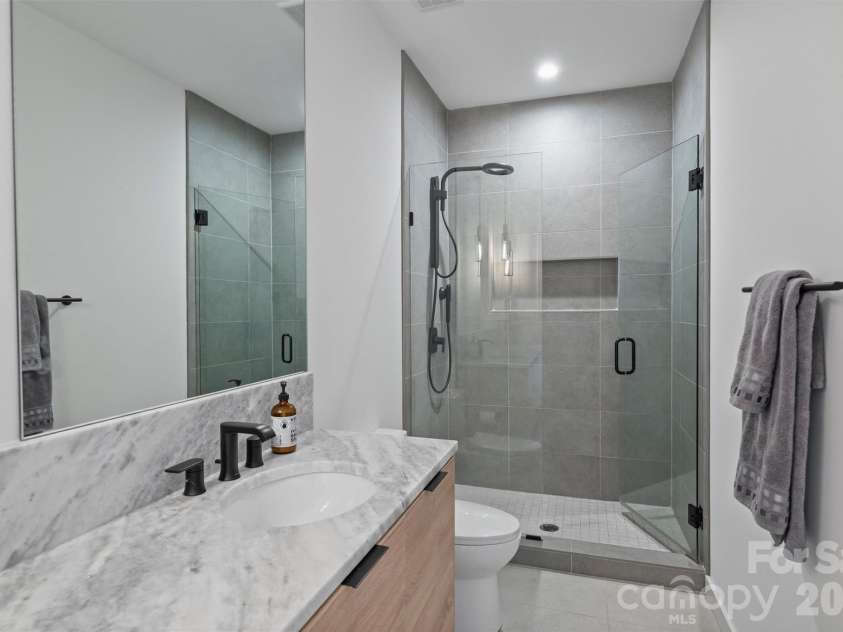 1609 Pegram Street, Charlotte, NC 28205.  MLS# CAR4331731, YatesRealty ID 3853. 