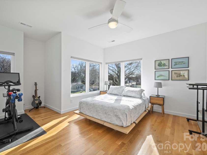 1609 Pegram Street, Charlotte, NC 28205.  MLS# CAR4331731, YatesRealty ID 3853. 