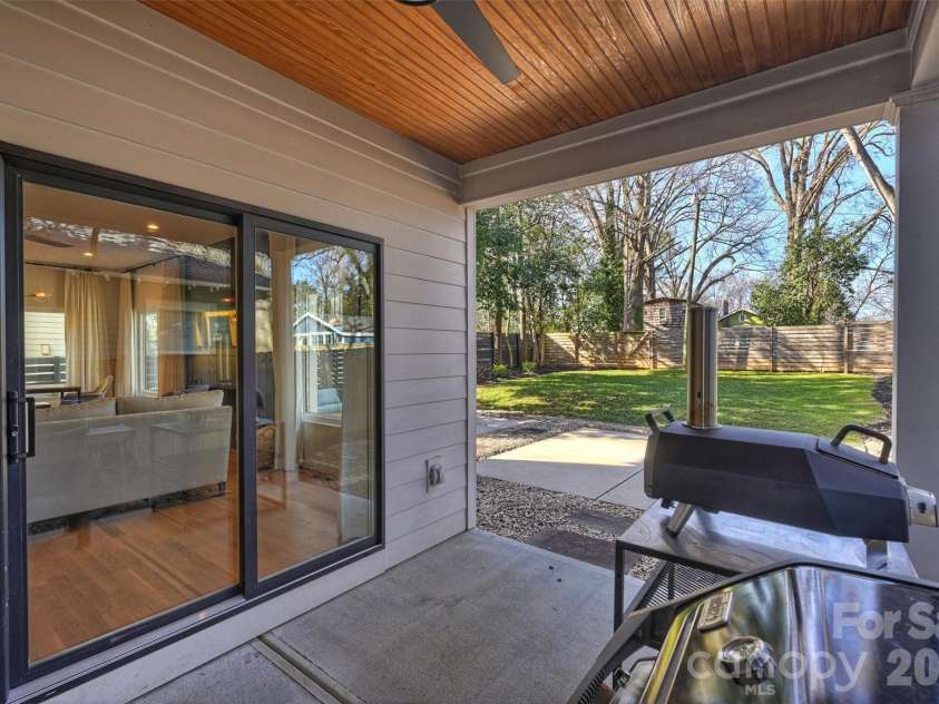 1609 Pegram Street, Charlotte, NC 28205.  MLS# CAR4331731, YatesRealty ID 3853. 