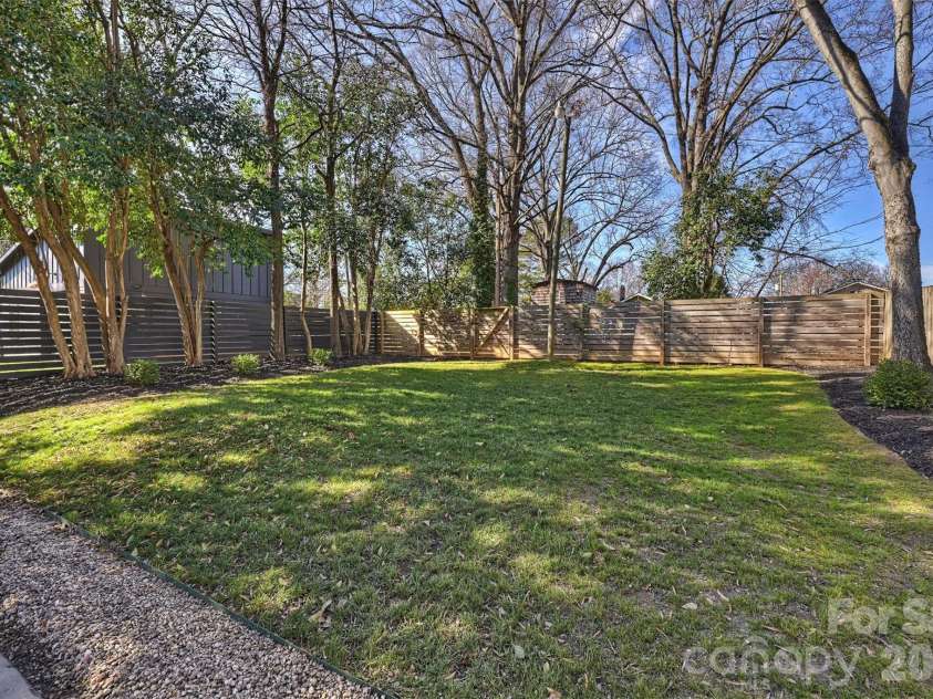 1609 Pegram Street, Charlotte, NC 28205.  MLS# CAR4331731, YatesRealty ID 3853. 