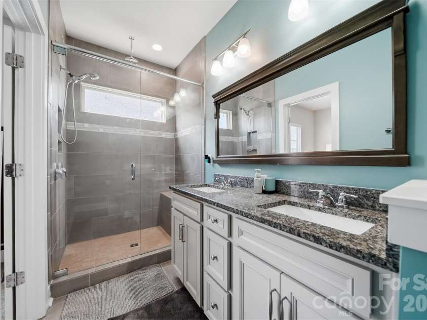 12022 Brooklyn Avenue, Charlotte, NC 28204.  MLS# CAR4405305, YatesRealty ID 38530. 
