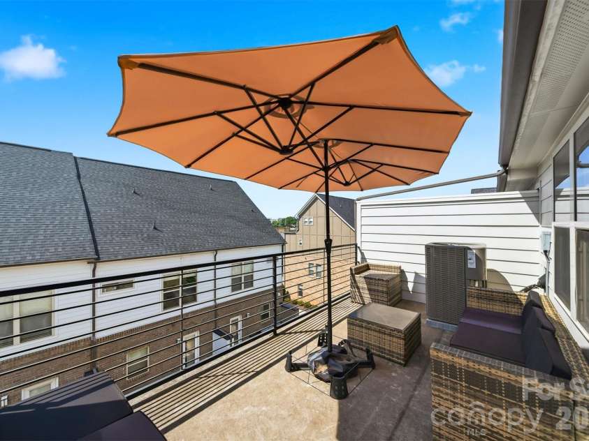 12022 Brooklyn Avenue, Charlotte, NC 28204.  MLS# CAR4405305, YatesRealty ID 38530. 