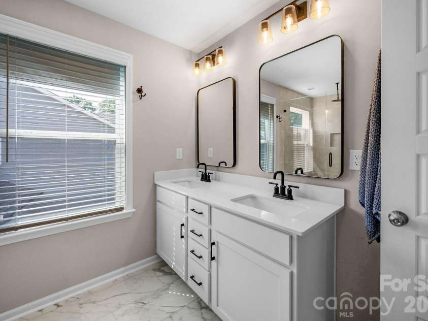 5080 Mooreland Oaks Way, Mount Holly, NC 28120.  MLS# CAR4405735, YatesRealty ID 38531. 