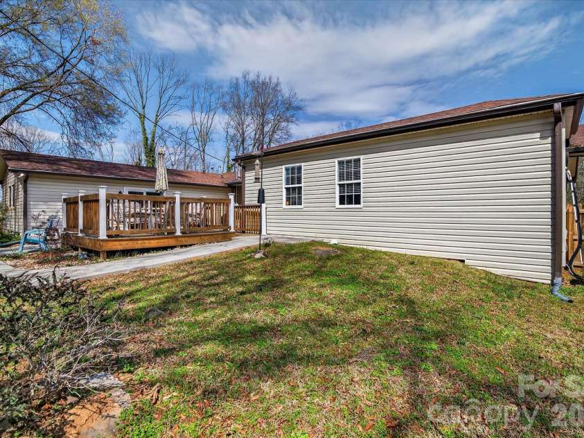1217 Ebinport Road, Rock Hill, SC 29732.  MLS# CAR4419330, YatesRealty ID 38532. 