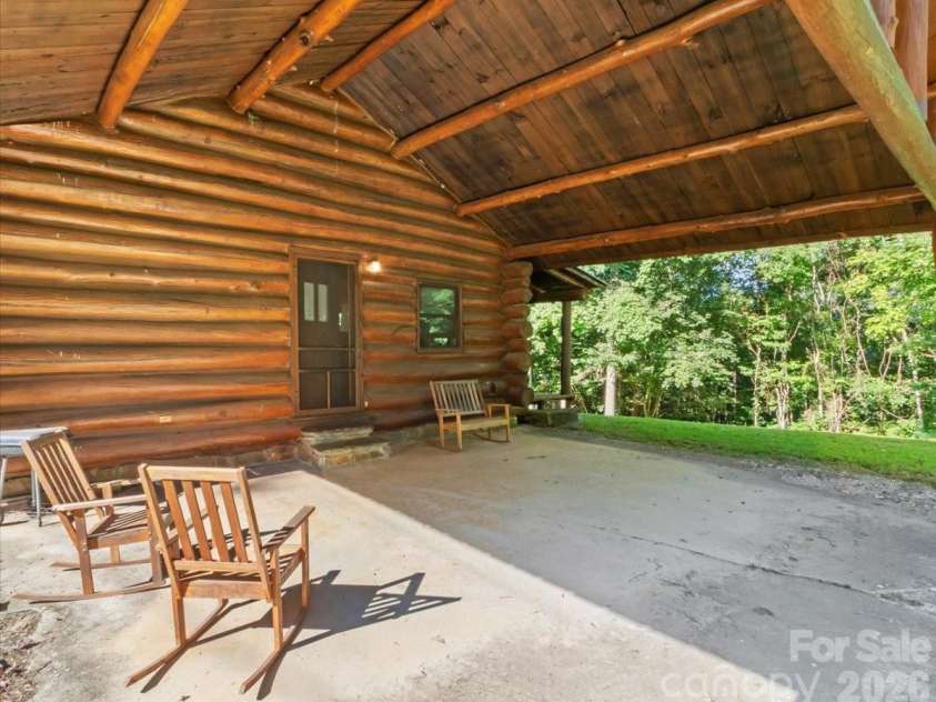 230 Chatter Box Lane, Green Mountain, NC 28740.  MLS# CAR4402999, YatesRealty ID 38533. 