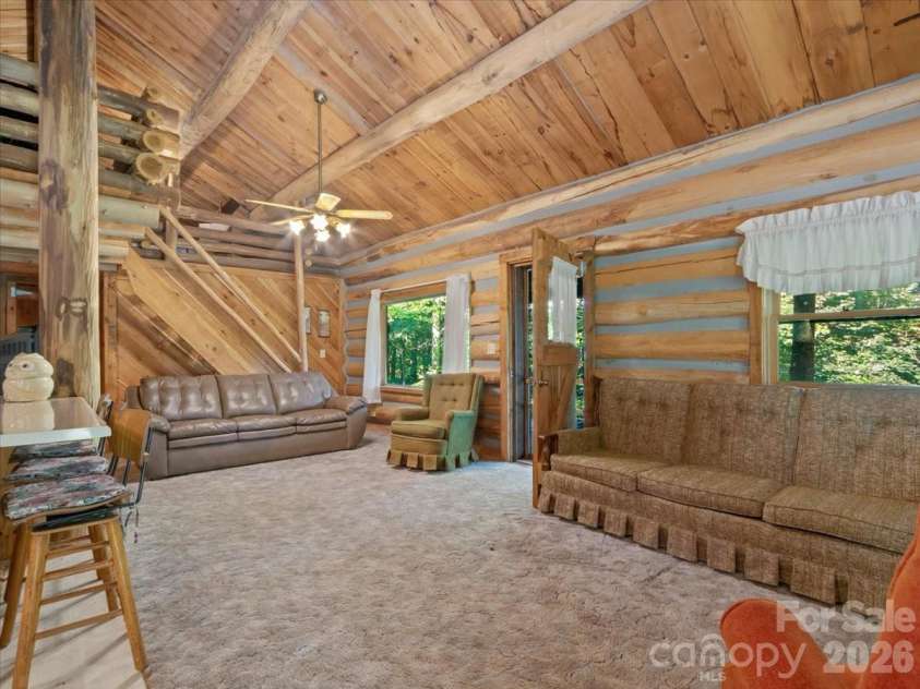 230 Chatter Box Lane, Green Mountain, NC 28740.  MLS# CAR4402999, YatesRealty ID 38533. 
