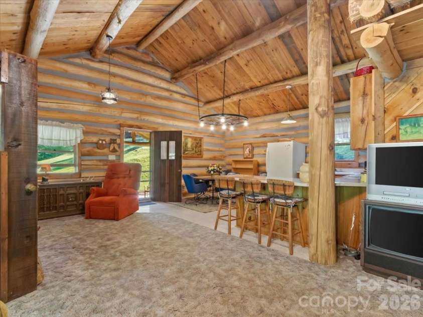230 Chatter Box Lane, Green Mountain, NC 28740.  MLS# CAR4402999, YatesRealty ID 38533. 