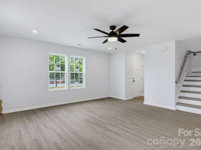 2258 Lula Street, Winston Salem, NC 27101.  MLS# CAR4403371, YatesRealty ID 38534. 