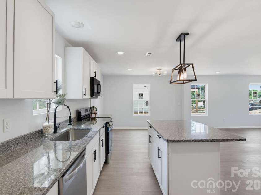 2258 Lula Street, Winston Salem, NC 27101.  MLS# CAR4403371, YatesRealty ID 38534. 
