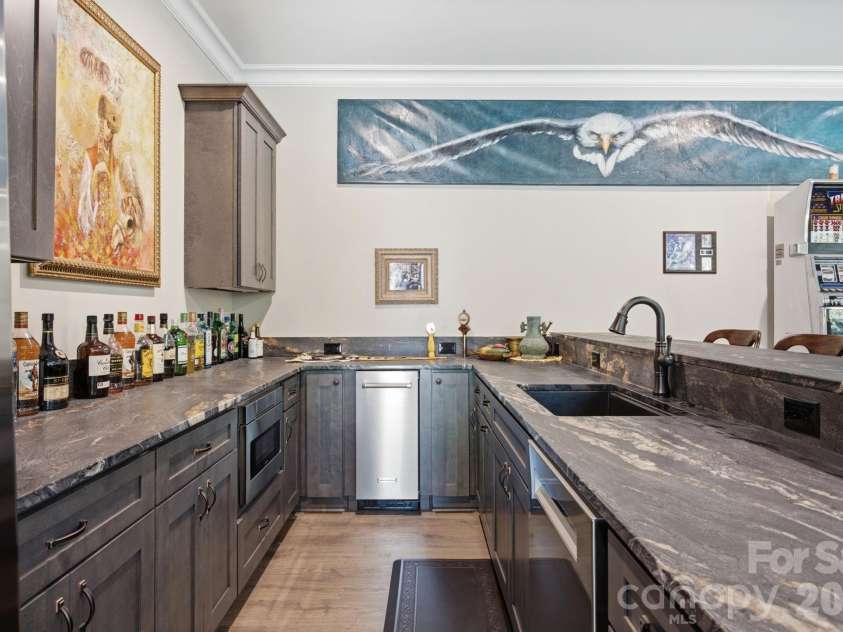 177 Old Post Road, Mooresville, NC 28117.  MLS# CAR4405879, YatesRealty ID 38537. 