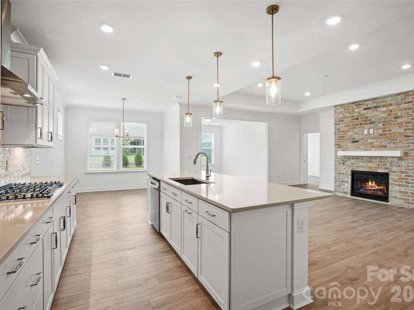 2722 Peak Court, Belmont, NC 28012.  MLS# CAR4405837, YatesRealty ID 38538. 