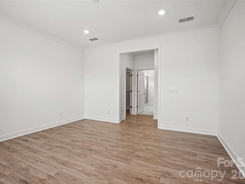 2722 Peak Court, Belmont, NC 28012.  MLS# CAR4405837, YatesRealty ID 38538. 