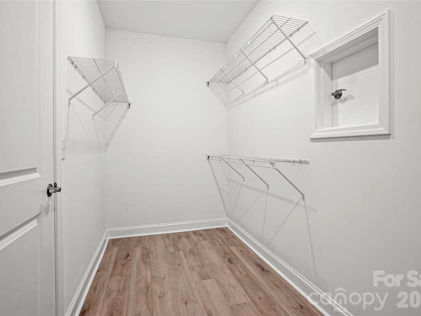 2722 Peak Court, Belmont, NC 28012.  MLS# CAR4405837, YatesRealty ID 38538. 