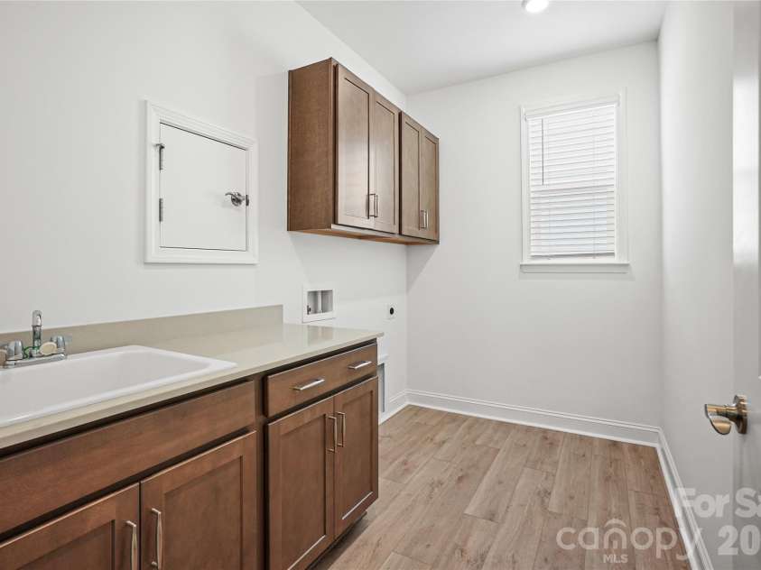 2722 Peak Court, Belmont, NC 28012.  MLS# CAR4405837, YatesRealty ID 38538. 