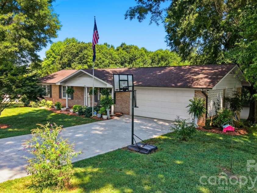 3210 Calvin Street, Claremont, NC 28610.  MLS# CAR4405746, YatesRealty ID 38539. 