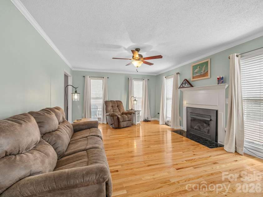 1570 Roddy Road, Campobello, SC 29322.  MLS# CAR4344176, YatesRealty ID 3854. 