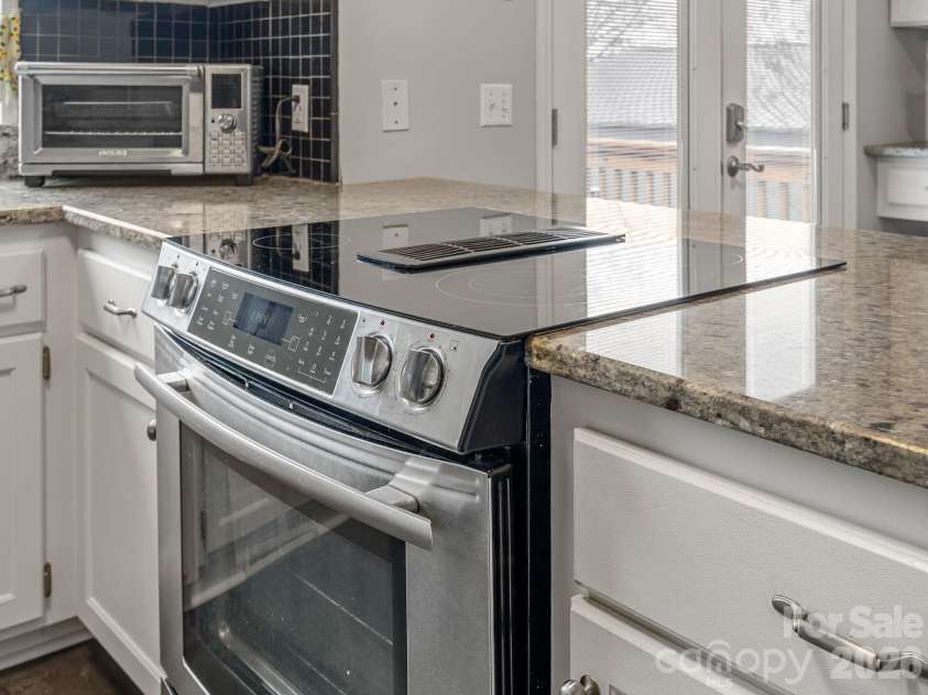 1570 Roddy Road, Campobello, SC 29322.  MLS# CAR4344176, YatesRealty ID 3854. 