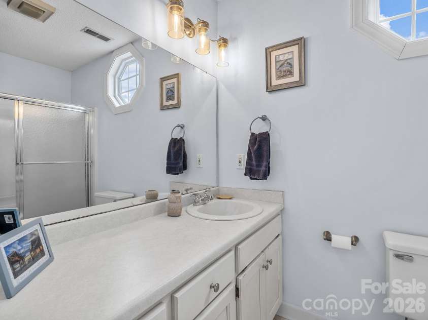 1570 Roddy Road, Campobello, SC 29322.  MLS# CAR4344176, YatesRealty ID 3854. 