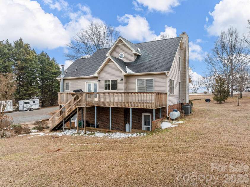 1570 Roddy Road, Campobello, SC 29322.  MLS# CAR4344176, YatesRealty ID 3854. 