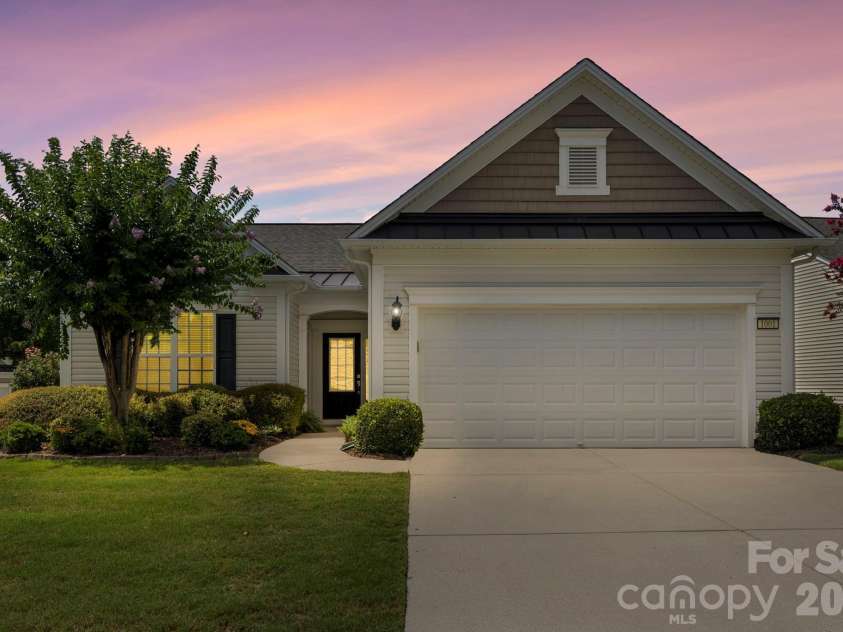 1001 Mesa Verde Drive, Fort Mill, SC 29707.  MLS# CAR4399739, YatesRealty ID 38541. 