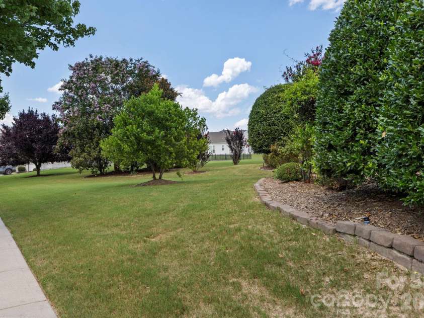 1001 Mesa Verde Drive, Fort Mill, SC 29707.  MLS# CAR4399739, YatesRealty ID 38541. 