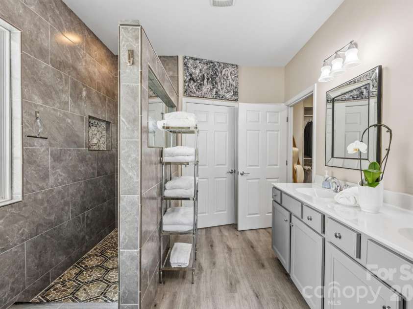 1001 Mesa Verde Drive, Fort Mill, SC 29707.  MLS# CAR4399739, YatesRealty ID 38541. Primary Bath Luxury Shower