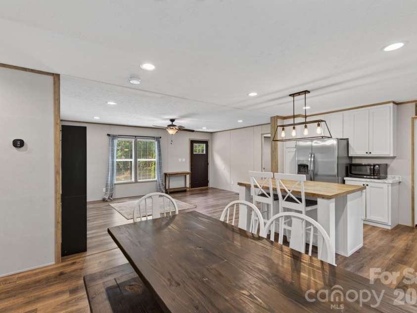 609 Edwards Road, Fort Lawn, SC 29714.  MLS# CAR4405832, YatesRealty ID 38544. 