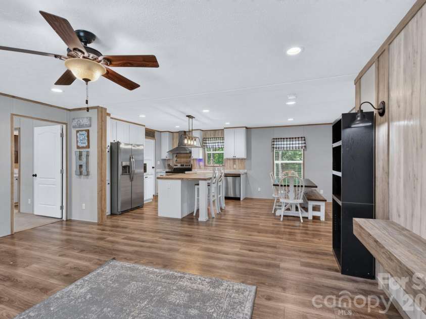 609 Edwards Road, Fort Lawn, SC 29714.  MLS# CAR4405832, YatesRealty ID 38544. 