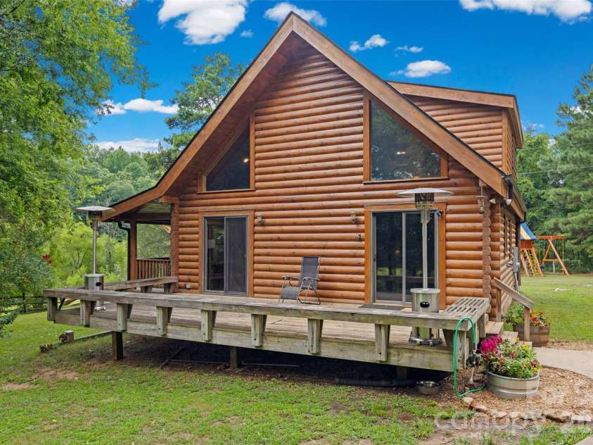 3448 Center Road, Chester, SC 29706.  MLS# CAR4403921, YatesRealty ID 38546. 