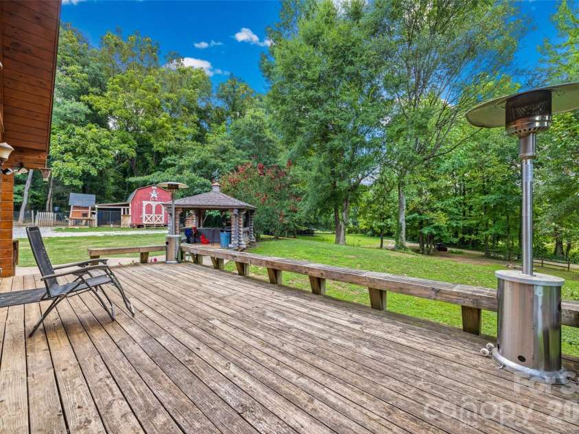 3448 Center Road, Chester, SC 29706.  MLS# CAR4403921, YatesRealty ID 38546. Large Deck