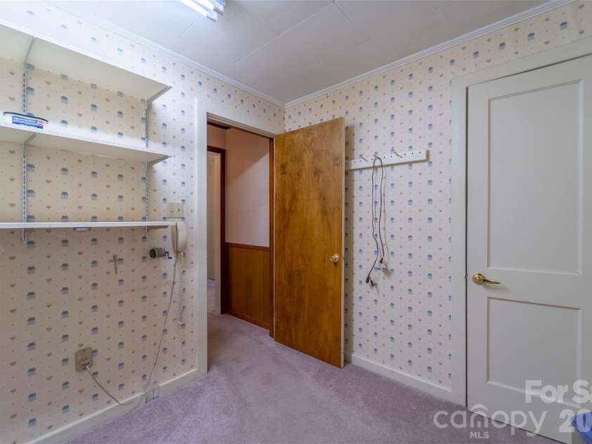 144 Cherry Street, Sylva, NC 28779.  MLS# CAR4355925, YatesRealty ID 3855. 