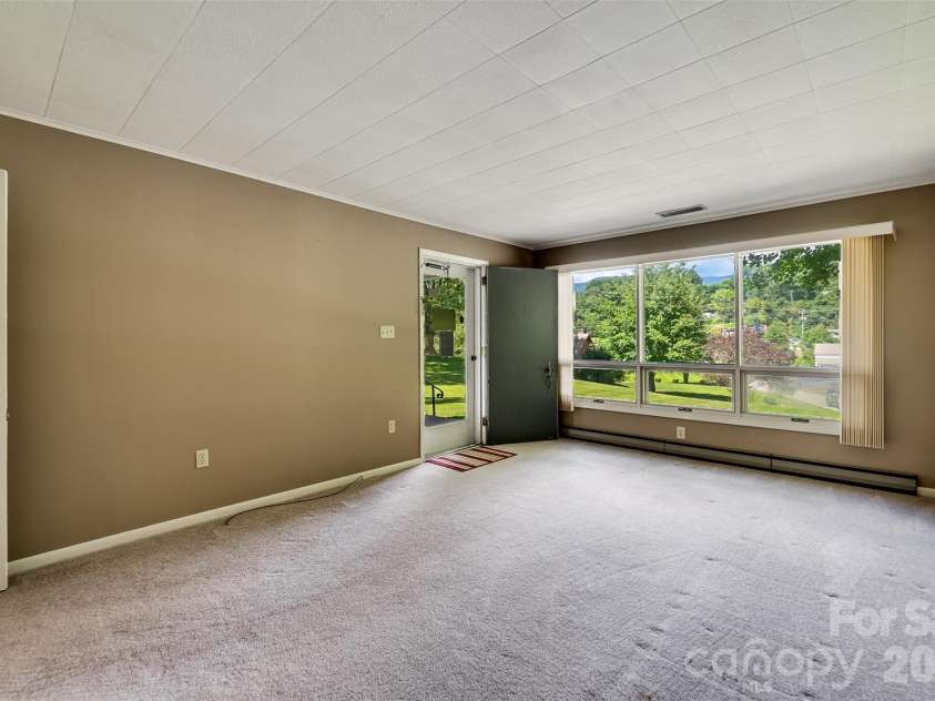 144 Cherry Street, Sylva, NC 28779.  MLS# CAR4355925, YatesRealty ID 3855. 