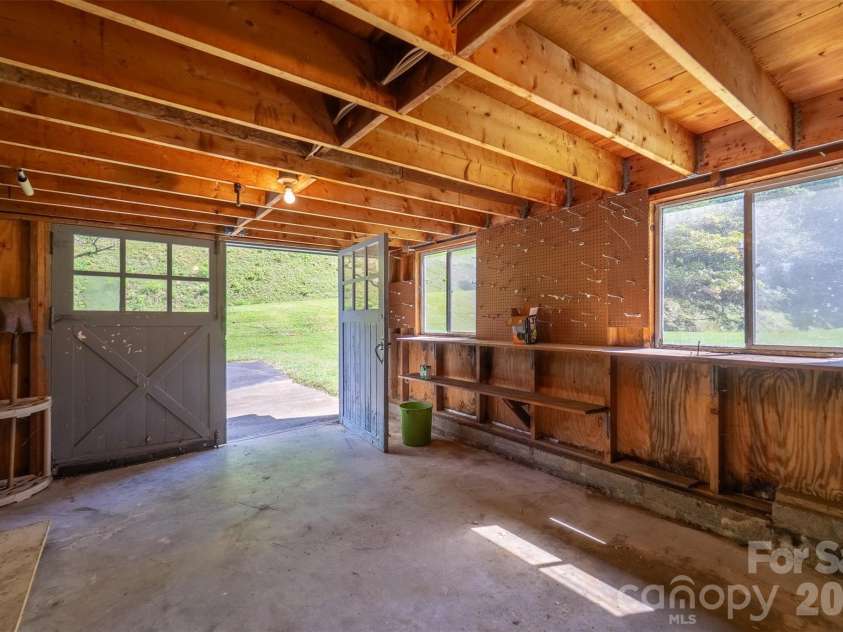 144 Cherry Street, Sylva, NC 28779.  MLS# CAR4355925, YatesRealty ID 3855. 