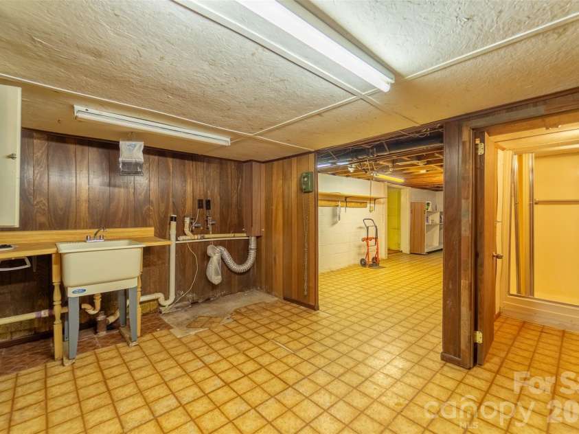 144 Cherry Street, Sylva, NC 28779.  MLS# CAR4355925, YatesRealty ID 3855. 