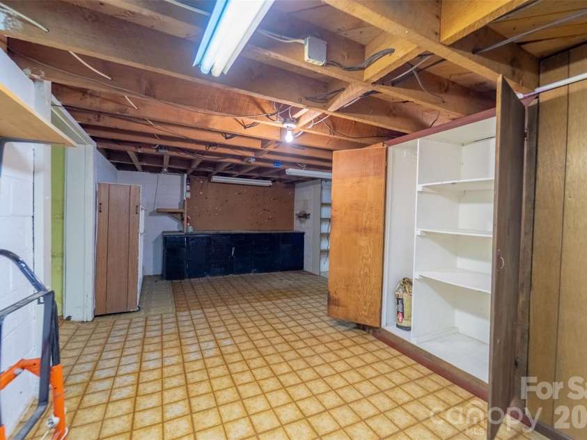 144 Cherry Street, Sylva, NC 28779.  MLS# CAR4355925, YatesRealty ID 3855. 