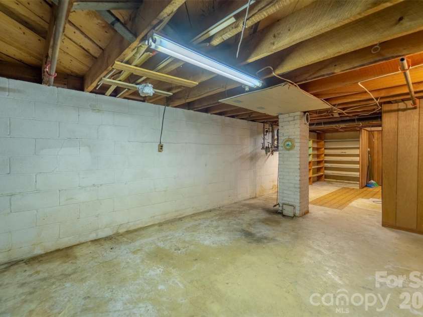 144 Cherry Street, Sylva, NC 28779.  MLS# CAR4355925, YatesRealty ID 3855. 