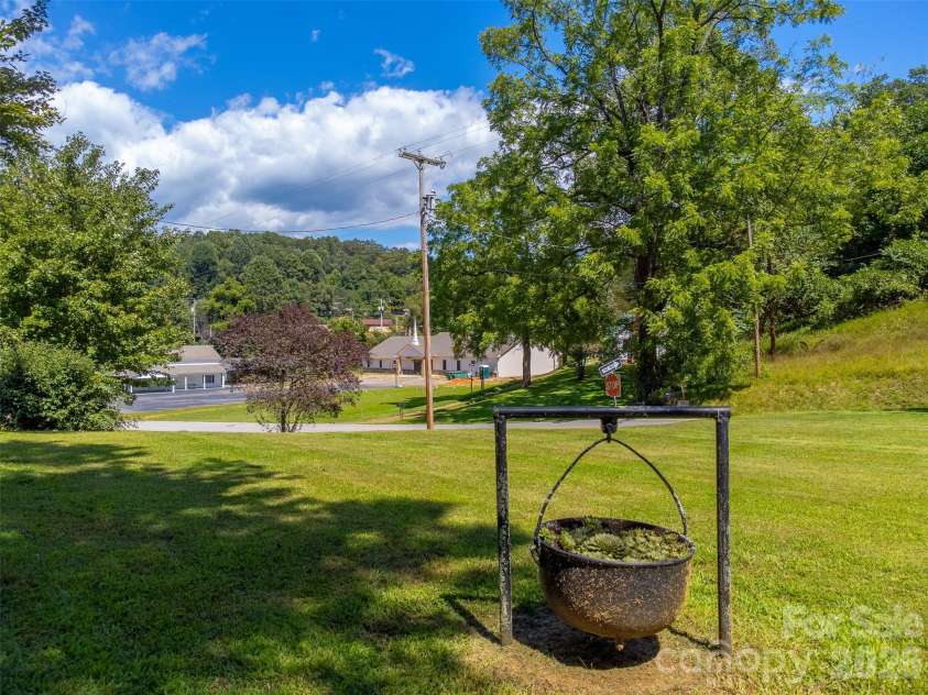 144 Cherry Street, Sylva, NC 28779.  MLS# CAR4355925, YatesRealty ID 3855. 