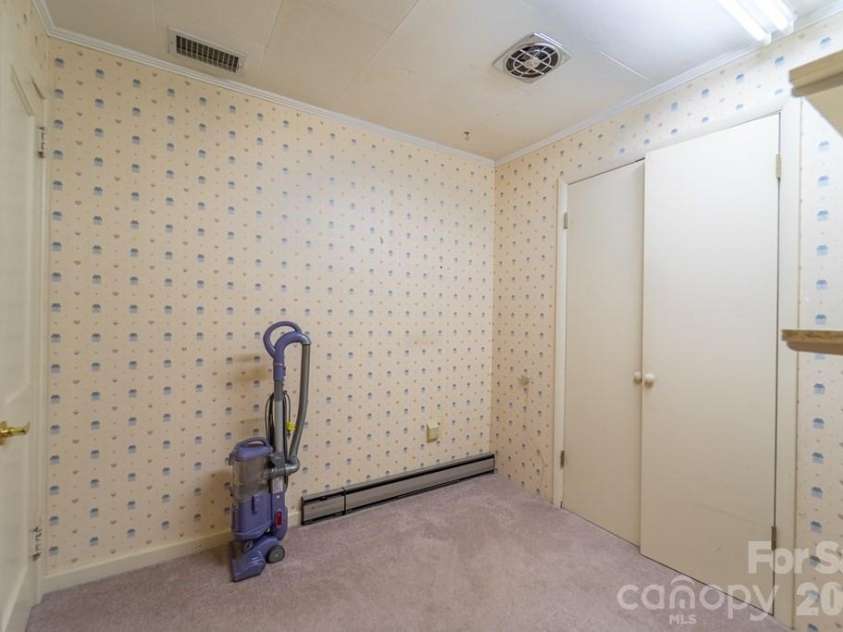 144 Cherry Street, Sylva, NC 28779.  MLS# CAR4421038, YatesRealty ID 3855. 