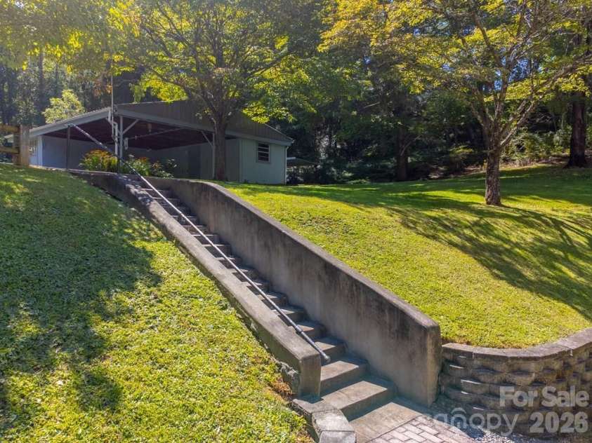 144 Cherry Street, Sylva, NC 28779.  MLS# CAR4421038, YatesRealty ID 3855. 