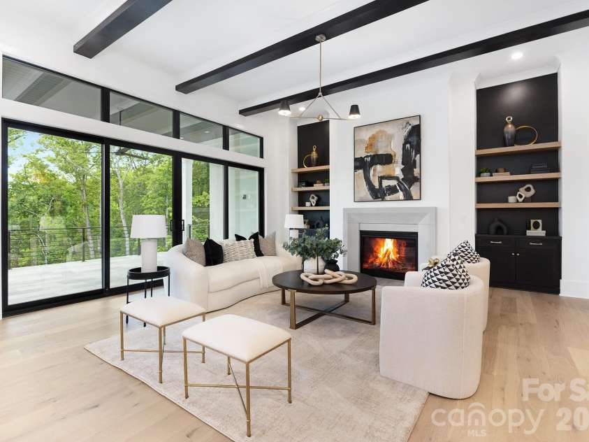 18304 Rosapenny Road, Charlotte, NC 28278.  MLS# CAR4329867, YatesRealty ID 3855. 